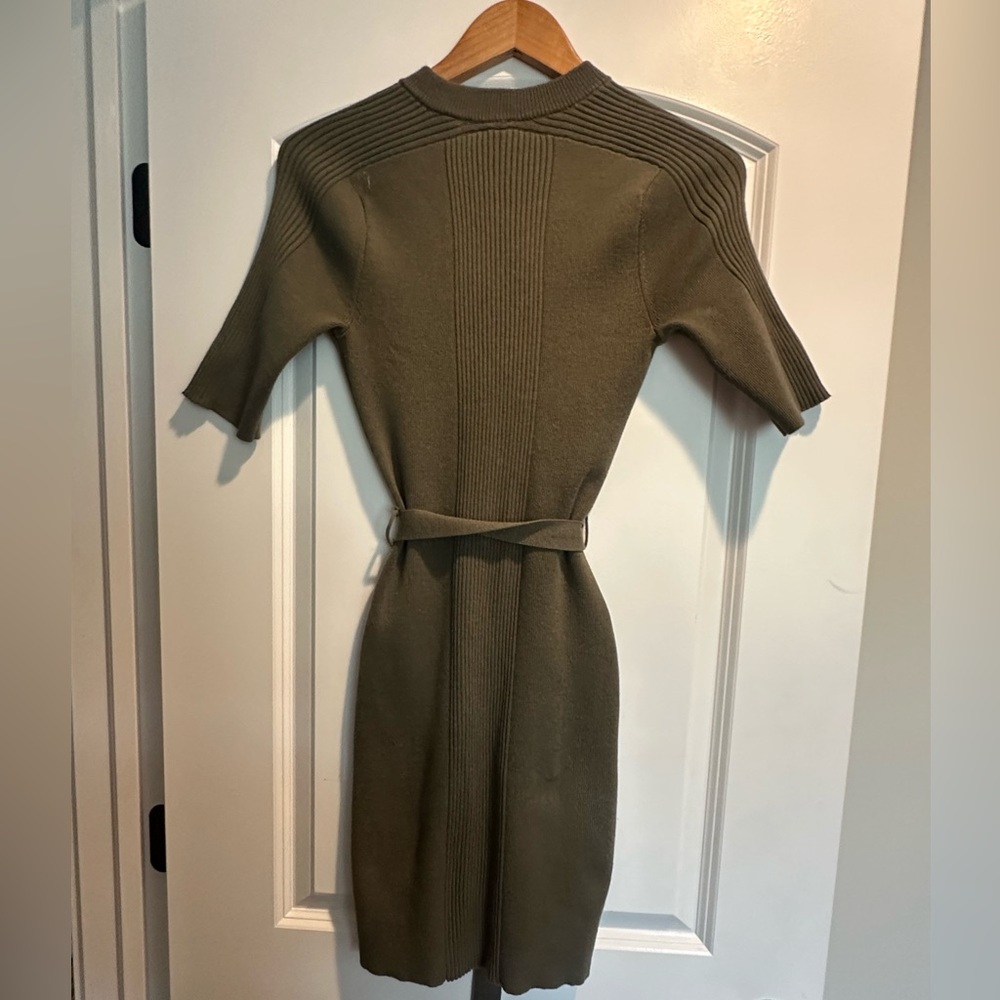 Venus olive green sweater dress XS - Picture 6 of 8